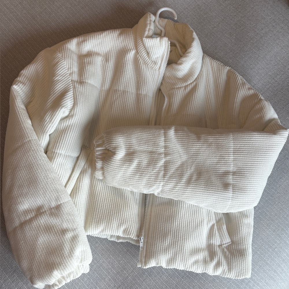 Women's Cream Puffer Jacket